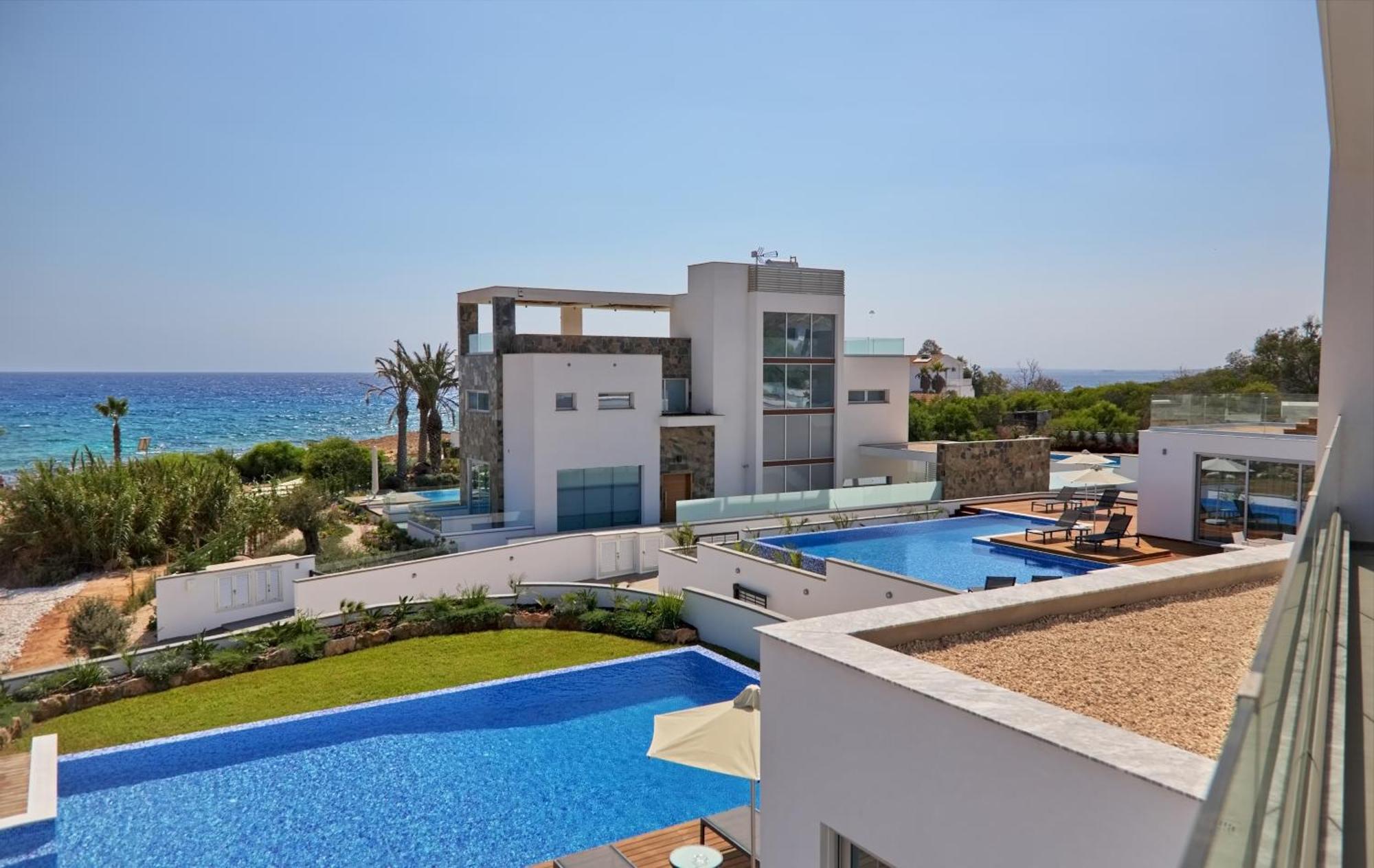 Beachfront Luxury Villa Idania Ayia Napa Bagian luar foto