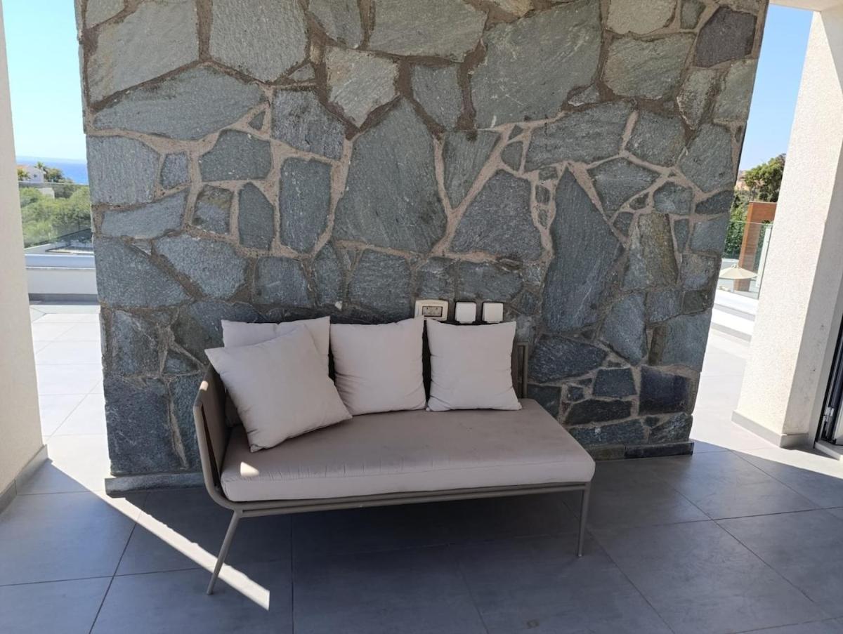 Beachfront Luxury Villa Idania Ayia Napa Bagian luar foto