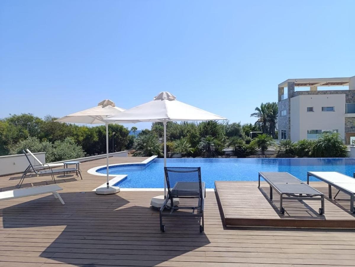 Beachfront Luxury Villa Idania Ayia Napa Bagian luar foto