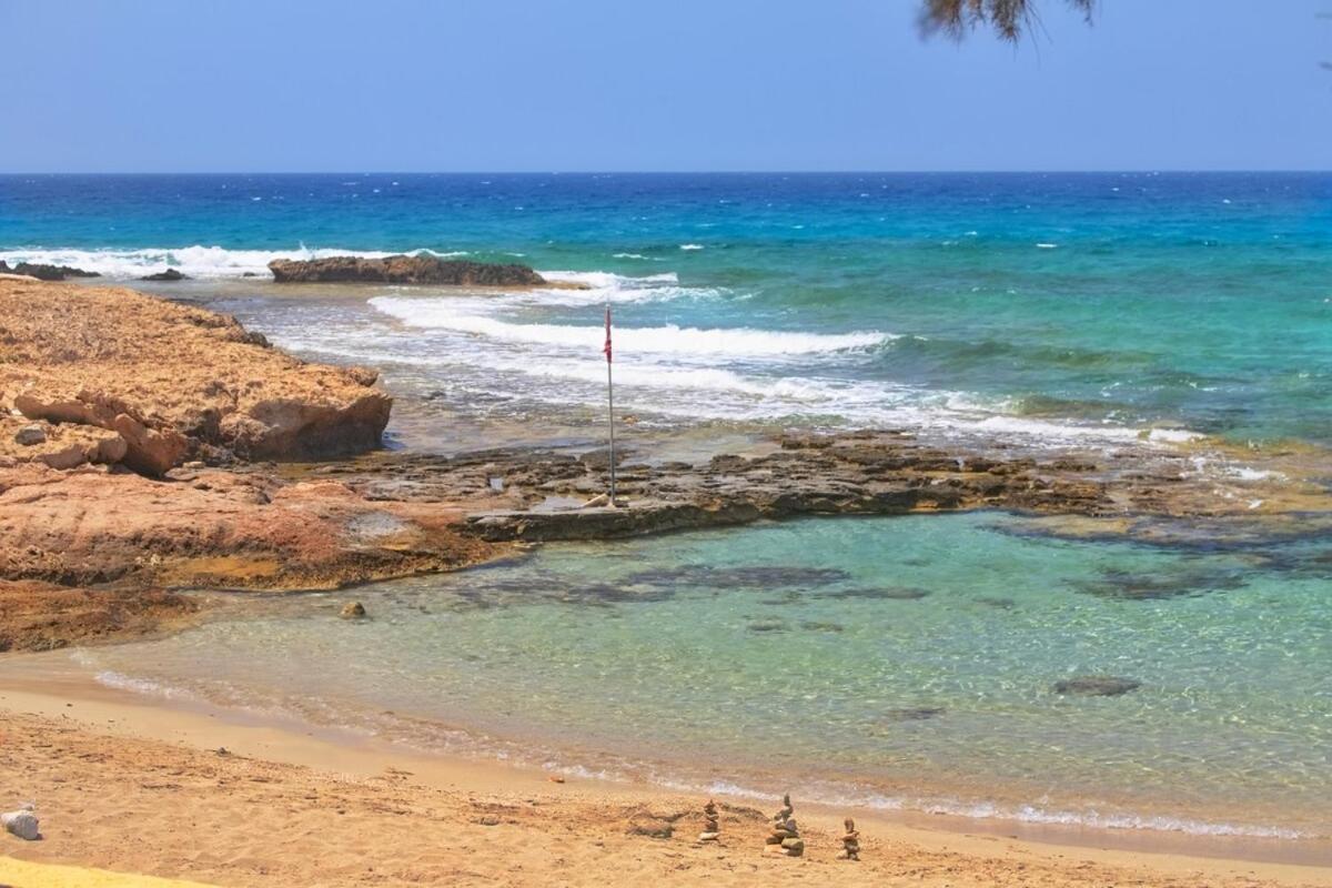 Beachfront Luxury Villa Idania Ayia Napa Bagian luar foto